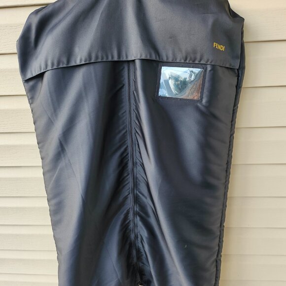 Fendi Fur Jacket - Vintage Luxury and Elegance - Picture 4 of 14